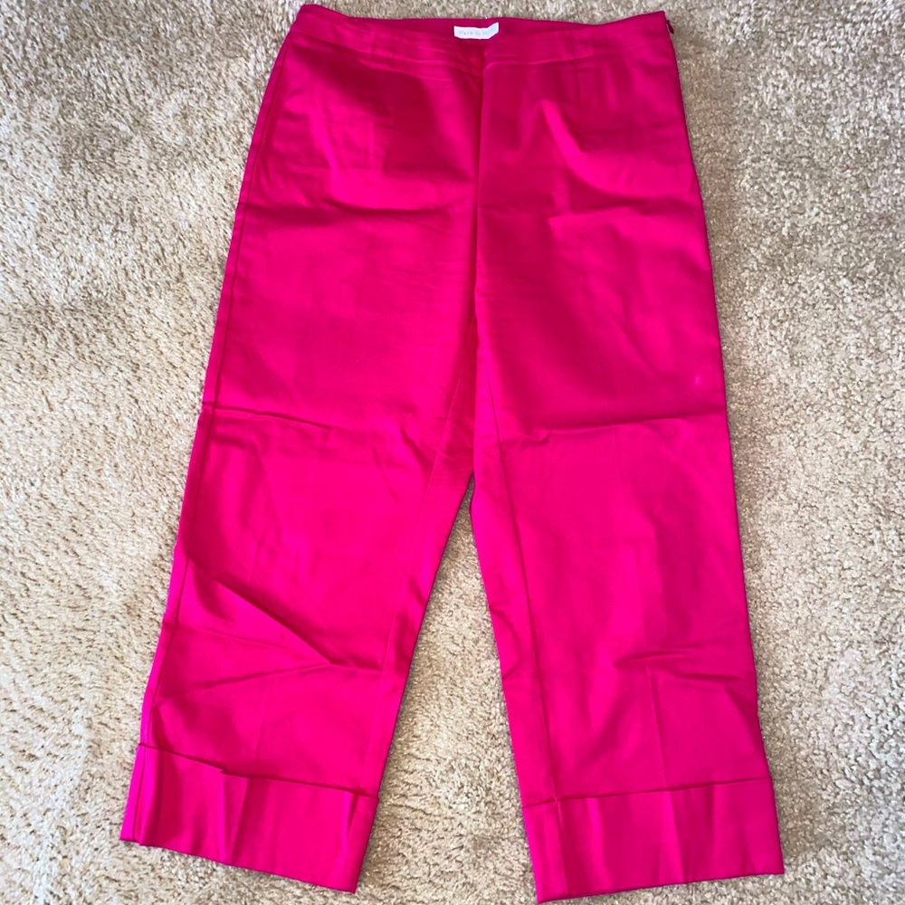 🌺NWOT Liz Claiborne Have to Have Michaela Crops🌺